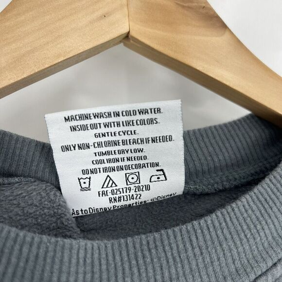 Spirit Jersey Walt Disney World T Shirt Size Small Gray Velour Mickey Mouse Icon - Picture 6 of 8